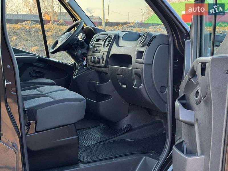 Грузовой фургон Renault Master 2019 в Стрые