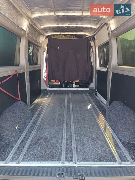 Минивэн Renault Master 2011 в Рава-Русской