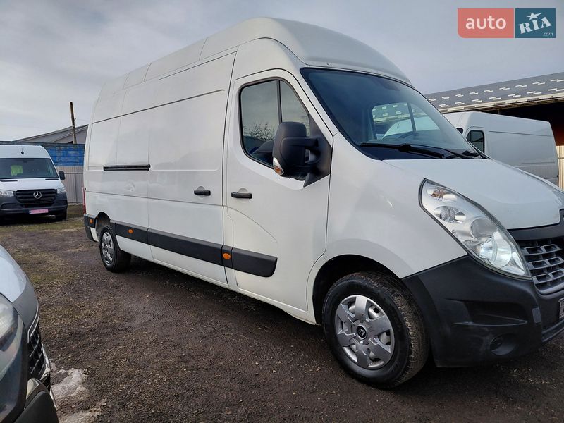 Грузовой фургон Renault Master 2016 в Ивано-Франковске