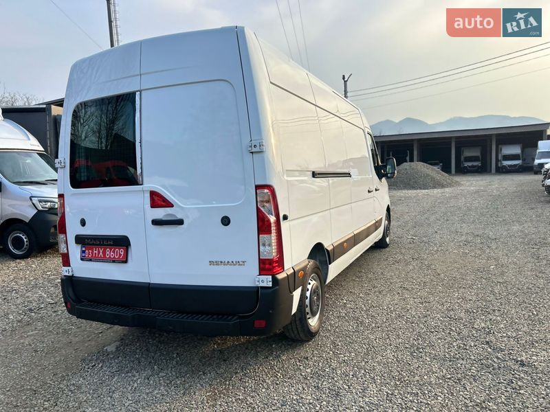 Грузовой фургон Renault Master 2021 в Хусте