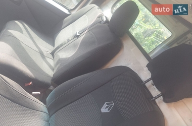 Микроавтобус грузовой (до 3,5т) Renault Master 2003 в Коломые