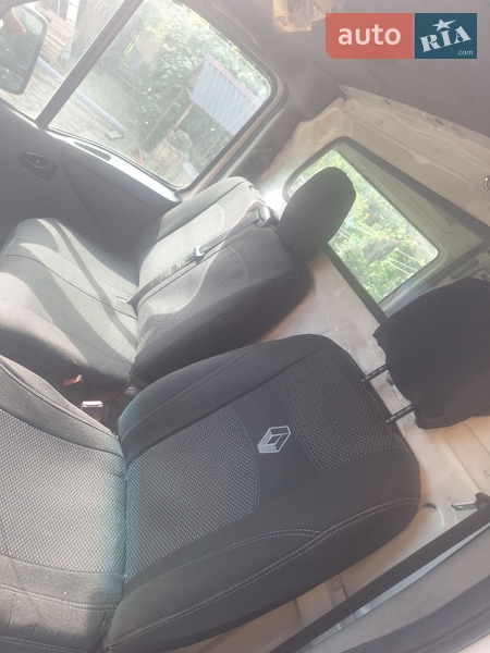 Микроавтобус грузовой (до 3,5т) Renault Master 2003 в Коломые