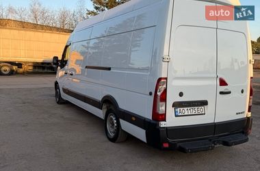 Грузовой фургон Renault Master 2017 в Мукачево