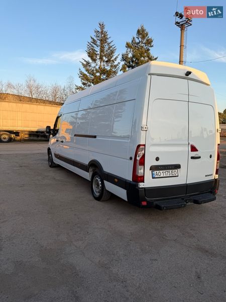Грузовой фургон Renault Master 2017 в Мукачево