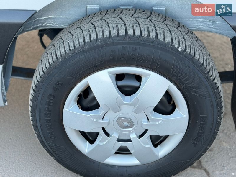Грузовой фургон Renault Master 2021 в Дубно
