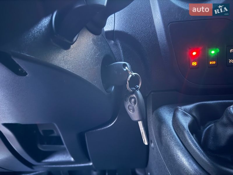 Вантажний фургон Renault Master 2018 в Ковелі