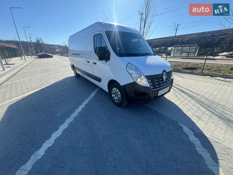 Вантажний фургон Renault Master 2019 в Ірпені