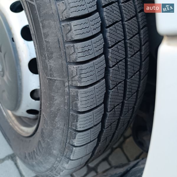 Грузовой фургон Renault Master 2018 в Почаеве