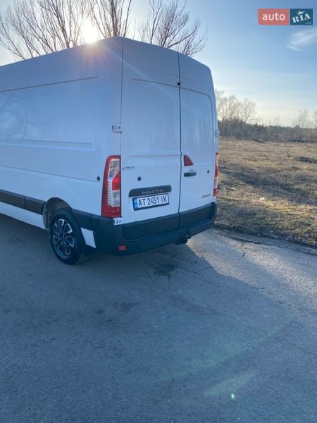 Грузовой фургон Renault Master 2014 в Павлограде