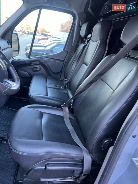 Вантажний фургон Renault Master 2021 в Луцьку