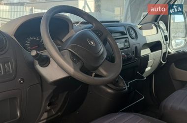 Грузовой фургон Renault Master 2015 в Львове