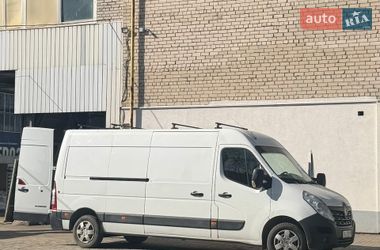 Грузовой фургон Renault Master 2015 в Львове