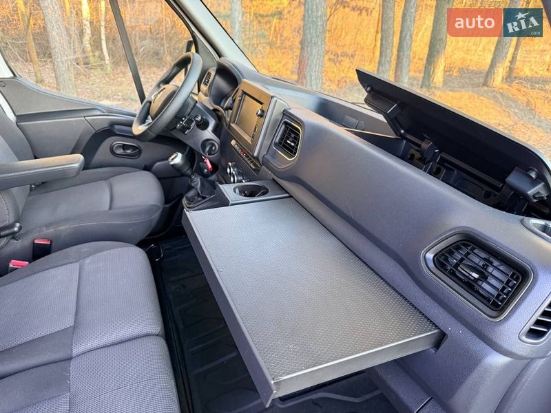 Грузовой фургон Renault Master 2021 в Киеве
