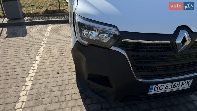 Вантажний фургон Renault Master 2023 в Львові