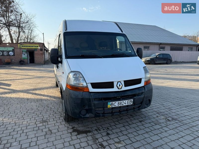 Вантажний фургон Renault Master 2005 в Львові