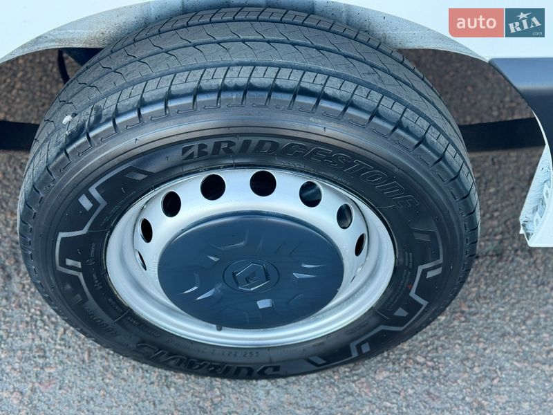 Грузовой фургон Renault Master 2021 в Киеве