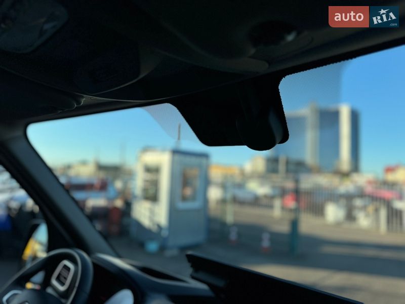 Грузовой фургон Renault Master 2021 в Киеве