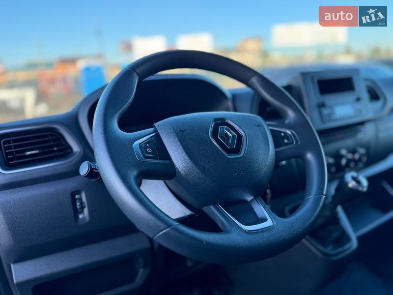 Грузовой фургон Renault Master 2021 в Киеве