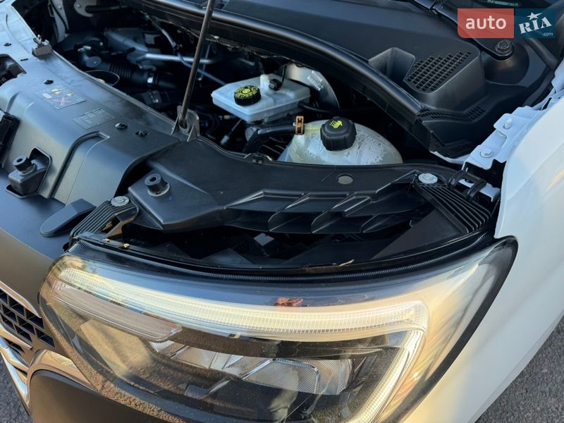 Грузовой фургон Renault Master 2021 в Киеве
