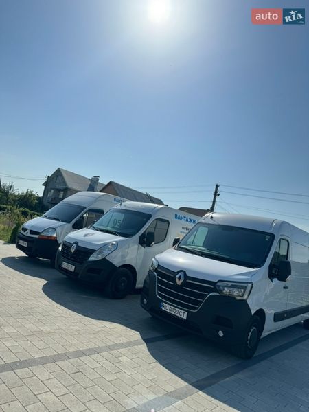 Грузовой фургон Renault Master 2017 в Ужгороде