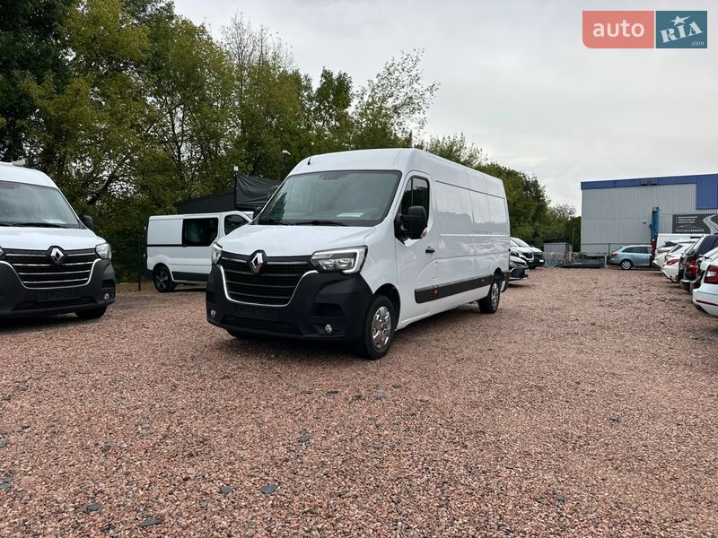 Вантажний фургон Renault Master 2021 в Рівному