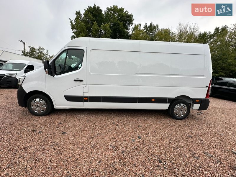 Вантажний фургон Renault Master 2021 в Рівному