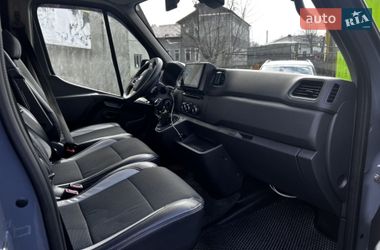 Мікроавтобус Renault Master 2020 в Долині