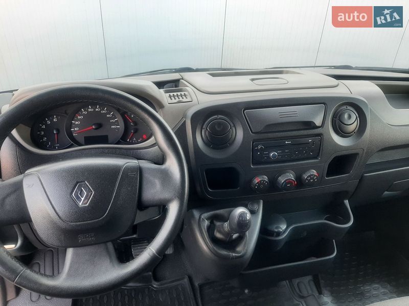 Грузовой фургон Renault Master 2013 в Луцке