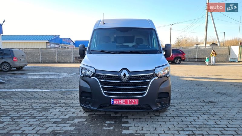 Грузовой фургон Renault Master 2021 в Радомышле