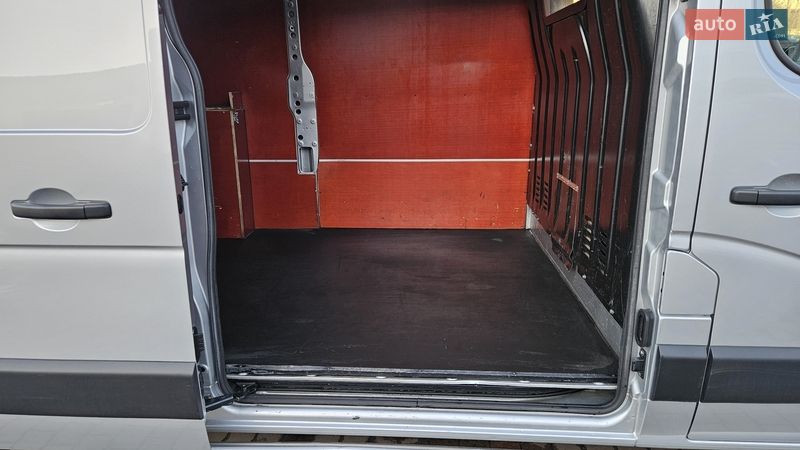 Грузовой фургон Renault Master 2021 в Радомышле