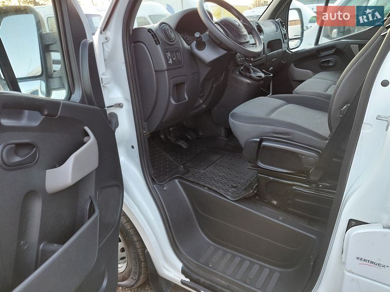Грузовой фургон Renault Master 2016 в Ивано-Франковске