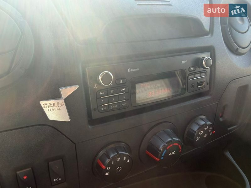 Грузовой фургон Renault Master 2016 в Кременчуге