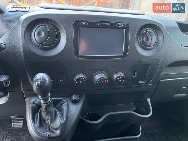 Грузовой фургон Renault Master 2019 в Луцке