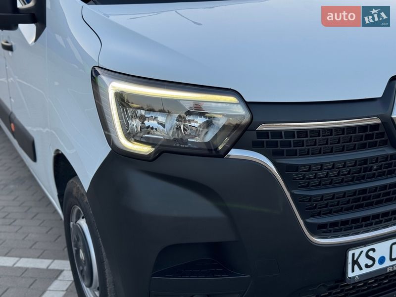 Грузовой фургон Renault Master 2019 в Дубно