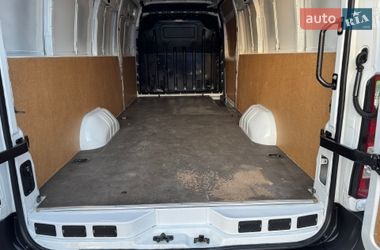Грузовой фургон Renault Master 2019 в Дубно