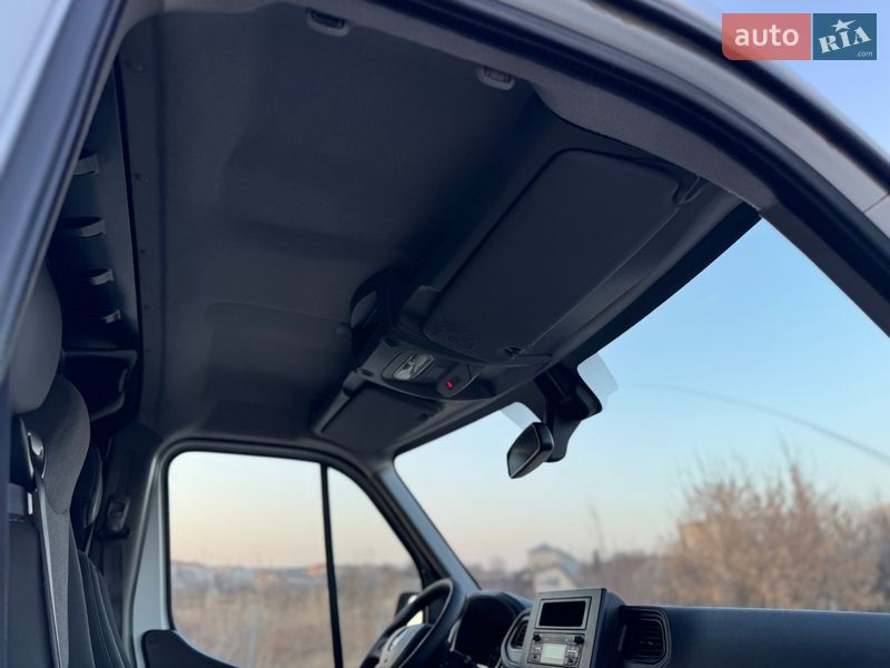 Грузовой фургон Renault Master 2019 в Дубно
