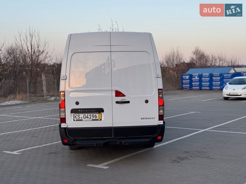 Грузовой фургон Renault Master 2019 в Дубно