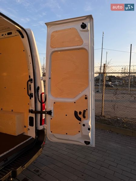 Вантажний фургон Renault Master 2022 в Києві