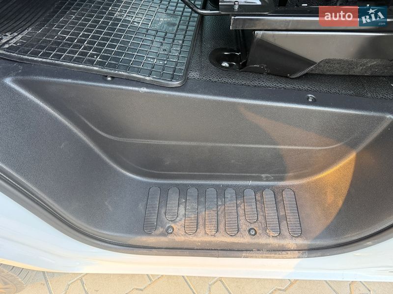 Вантажний фургон Renault Master 2023 в Дубні