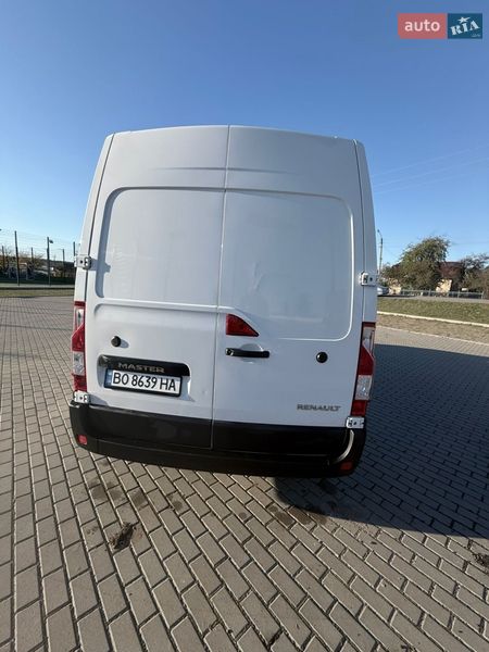 Грузовой фургон Renault Master 2018 в Бучаче