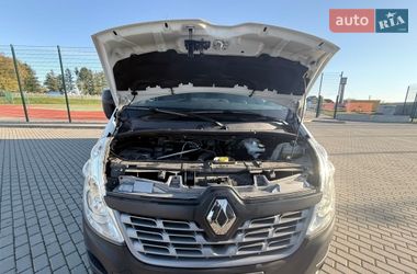 Грузовой фургон Renault Master 2018 в Бучаче