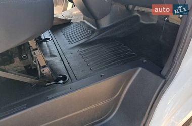 Грузовой фургон Renault Master 2022 в Киеве