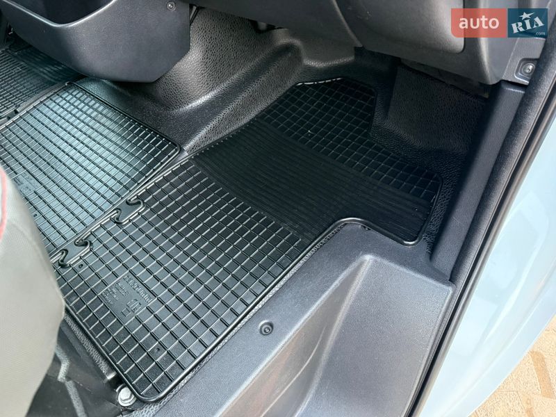 Грузовой фургон Renault Master 2017 в Дубно