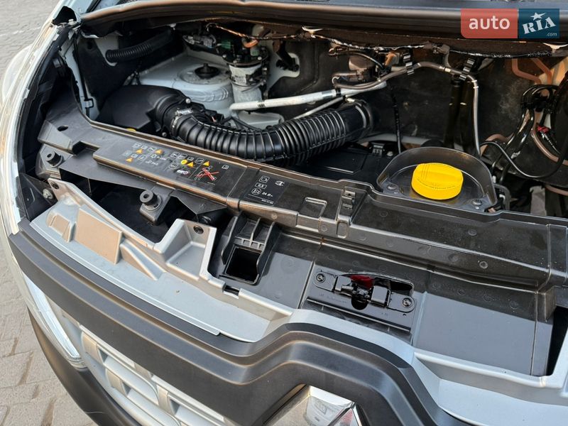 Грузовой фургон Renault Master 2017 в Дубно