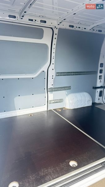 Вантажний фургон Renault Master 2021 в Луцьку