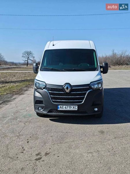 Грузовой фургон Renault Master 2020 в Терновке