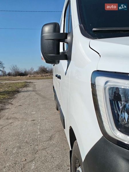 Грузовой фургон Renault Master 2020 в Терновке