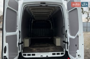Вантажний фургон Renault Master 2022 в Рівному