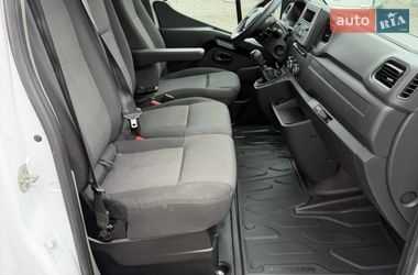 Вантажний фургон Renault Master 2022 в Рівному