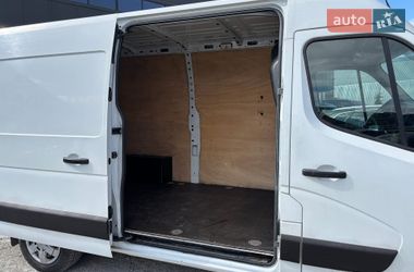 Грузовой фургон Renault Master 2017 в Львове